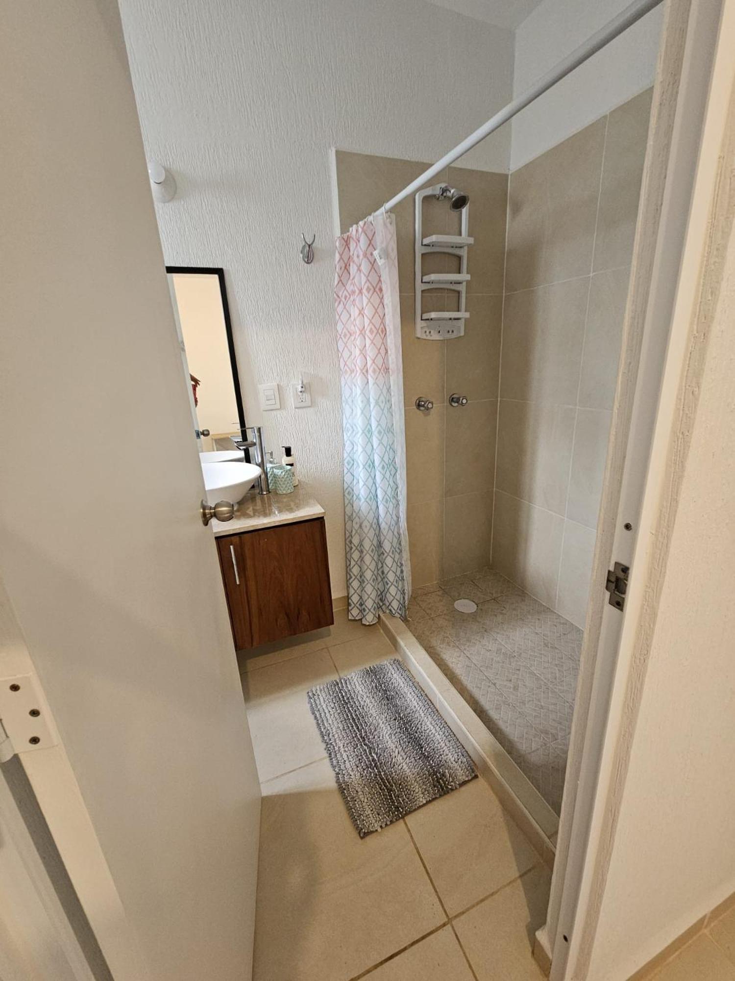Habitacion Con Bano Privado Y Terraza Propia Playacar Exteriör bild